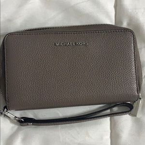 Michael Kors wallet